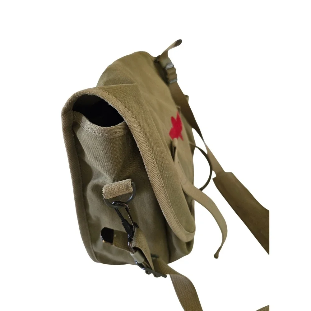 Vintage Banana Republic Messenger Bag Olive Canvas Paratrooper Made Israel Worn